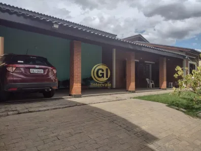 Casa com 3 Quartos à venda, 175m² no Jardim Altos de Santana I, Jacareí