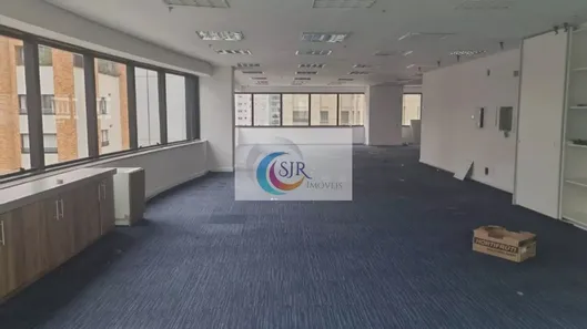 Sala Comercial para alugar, 300m² no Vila Nova Conceição, São Paulo