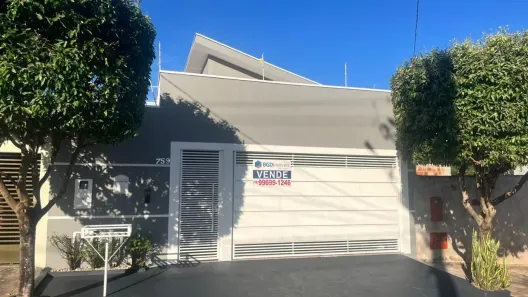 Casa com 3 Quartos à venda, 224m² no Jardim Prudentino, Presidente Prudente