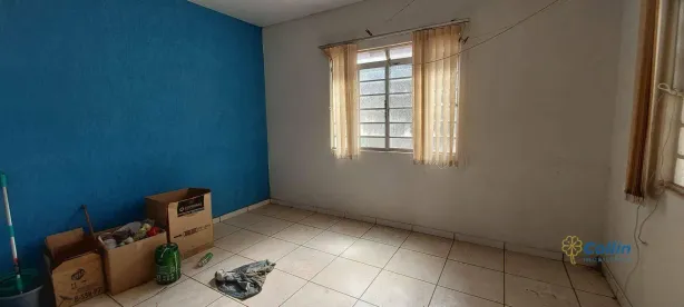 Imóvel Comercial com 5 Quartos para alugar, 180m² no São Benedito, Uberaba