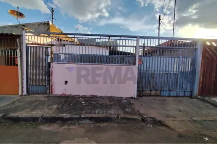 Casa com 2 Quartos à venda, 112m² no Recanto das Emas, Brasília