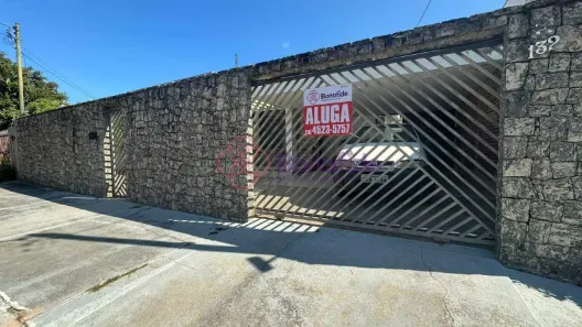 Casa com 3 Quartos para alugar, 197m² no Jardim das Samambaias, Jundiaí