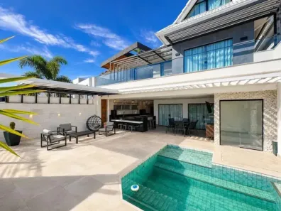 Casa de Condomínio com 3 Quartos para alugar, 380m² no Recreio dos Bandeirantes, Rio de Janeiro