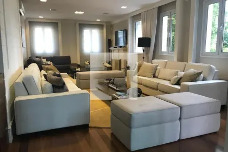 Casa com 4 Quartos à venda, 827m² no Chácara Monte Alegre, São Paulo