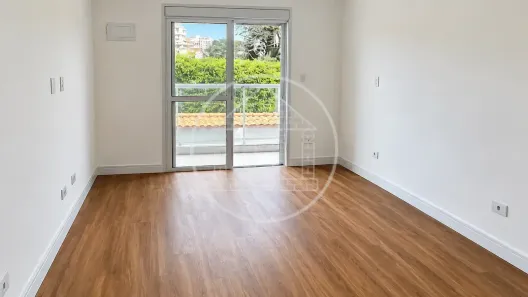 Sobrado com 3 Quartos à venda, 90m² no Jardim Regis, São Paulo