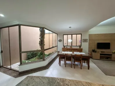 Casa com 4 Quartos à venda, 226m² no Itapoã, Belo Horizonte