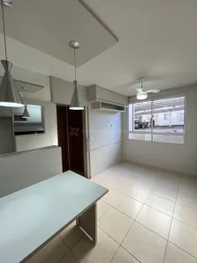 Apartamento com 2 Quartos para alugar, 44m² no Parque Industrial, Maringá