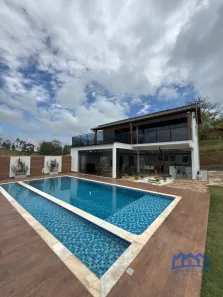 Fazenda/Sítio com 4 Quartos à venda, 1000m² no , Mairinque