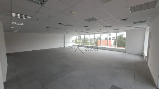 Prédio Comercial com 1 Quarto para alugar, 192m² no Cidade Monções, São Paulo