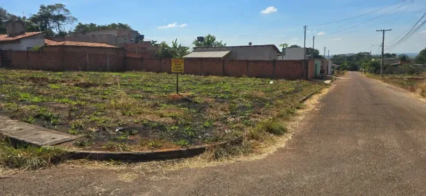 Lote/Terreno à venda, 386m² no Jardim das Margaridas, Goianira