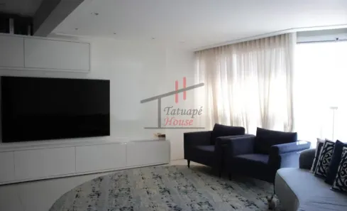 Apartamento com 4 Quartos à venda, 227m² no Vila Bertioga, São Paulo