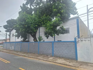 Galpão/Depósito/Armazém com 1 Quarto para venda ou aluguel, 430m² no Jardim Gurilândia, Taubaté