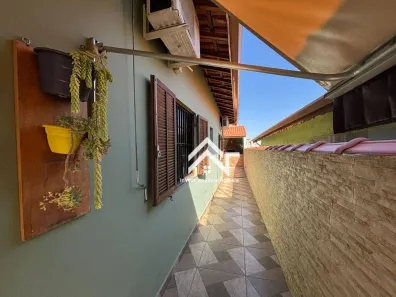 Casa com 2 Quartos para alugar, 92m² no Jardim Alvinópolis, Atibaia