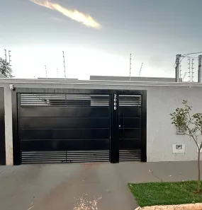 Casa com 2 Quartos à venda, 74m² no Conjunto Aero Rancho, Campo Grande