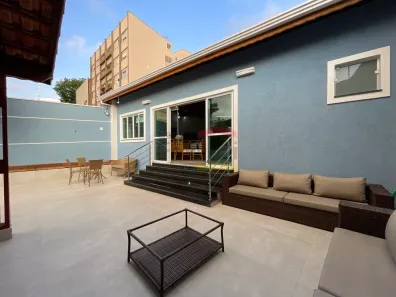 Sobrado com 3 Quartos à venda, 300m² no Santa Teresinha, São Paulo