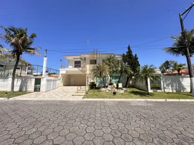 Casa de Condomínio com 4 Quartos para alugar, 420m² no Jardim Acapulco, Guarujá