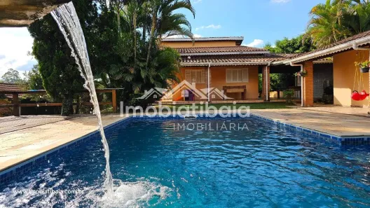 Fazenda/Sítio com 4 Quartos à venda, 245m² no , Bom Jesus dos Perdões