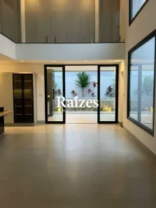 Casa com 3 Quartos para alugar, 313m² no Nova Uberlândia, Uberlândia