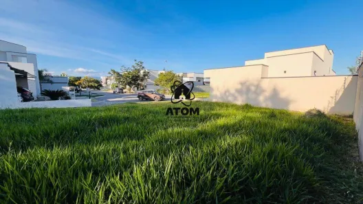 Lote/Terreno à venda, 525m² no Piracangaguá, Taubaté