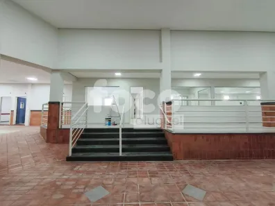 Prédio Comercial para alugar, 800m² no Centro, Uberlândia