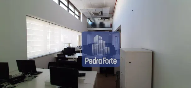 Sala Comercial para alugar, 330m² no Comércio, Salvador