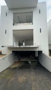 Casa de Condomínio com 3 Quartos à venda, 460m² no Chapada, Manaus