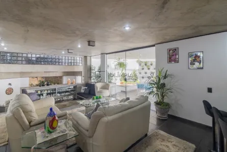 Casa com 5 Quartos à venda, 550m² no Vila Madalena, São Paulo