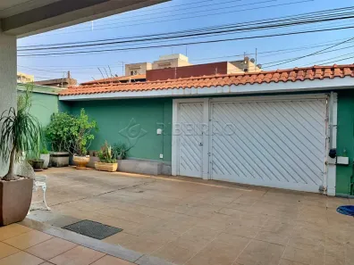 Casa com 3 Quartos à venda, 250m² no Jardim Irajá, Ribeirão Preto