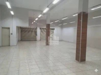 Prédio Comercial para alugar, 300m² no Santa Efigênia, São Paulo