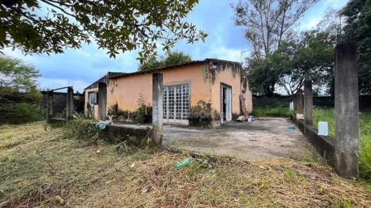 Fazenda/Sítio com 3 Quartos à venda, 140m² no Chácaras Leão, Votorantim