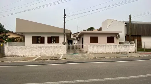 Casa com 11 Quartos à venda, 416m² no Centro, Garopaba