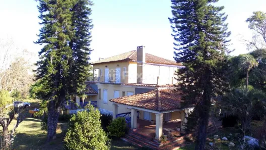 Fazenda/Sítio com 10 Quartos à venda, 250000m² no Centro, Viamão