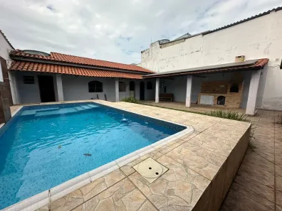 Casa com 3 Quartos à venda, 231m² no Vila Margarida, Itaguaí