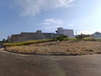 Lote/Terreno à venda, 210m² no Parque Residencial Terras de Yucatan, Monte Mor