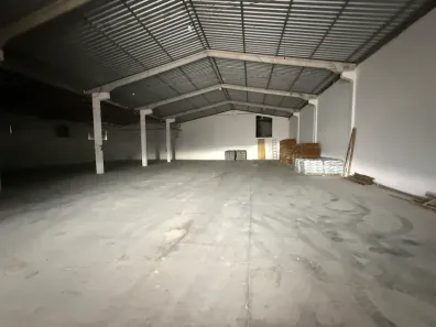 Galpão/Depósito/Armazém para alugar, 350m² no Limoeiro, Brusque