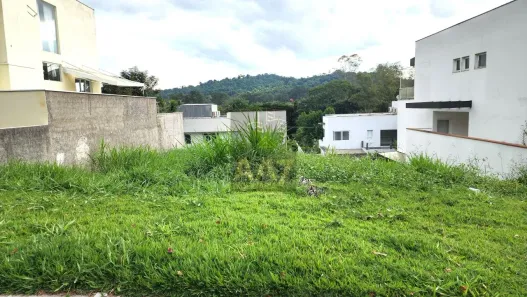 Lote/Terreno à venda, 501m² no Golf Park, Carapicuíba