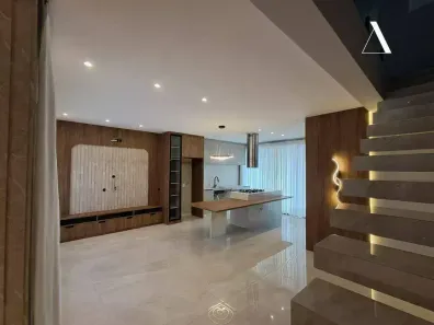 Casa de Condomínio com 3 Quartos para alugar, 156m² no Glória, Joinville