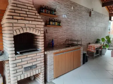 Casa com 2 Quartos à venda, 257m² no Vila Lutécia, Santo André