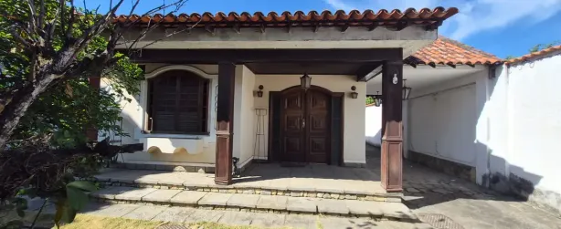 Casa com 4 Quartos à venda, 313m² no Senador Vasconcelos, Rio de Janeiro