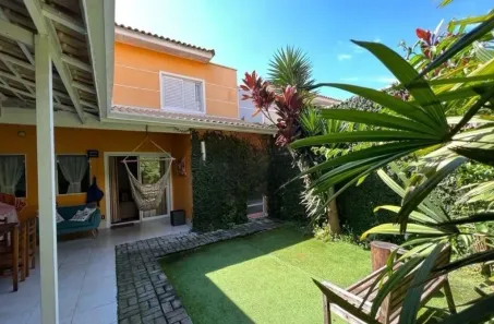 Casa de Condomínio com 3 Quartos para alugar, 107m² no Granja Viana II, Cotia