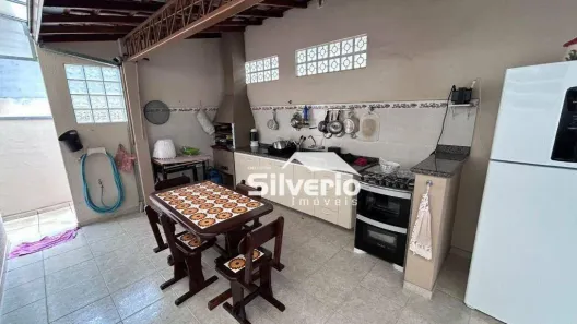 Casa com 3 Quartos à venda, 215m² no Bosque dos Eucaliptos, São José dos Campos