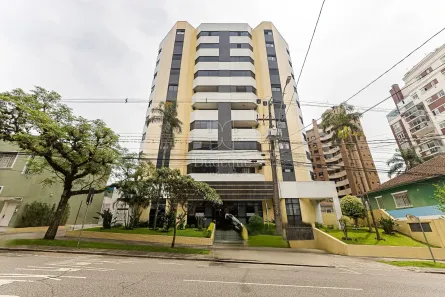Apartamento com 2 Quartos para alugar, 77m² no Bigorrilho, Curitiba