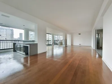 Apartamento com 3 Quartos para alugar, 215m² no Sumaré, São Paulo