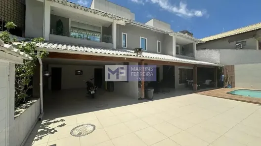 Casa com 5 Quartos à venda, 220m² no Recreio dos Bandeirantes, Rio de Janeiro
