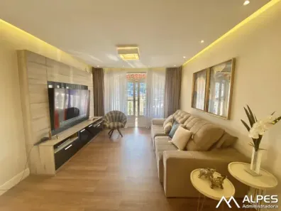 Casa com 3 Quartos à venda, 238m² no Várzea, Teresópolis