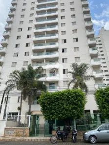 Apartamento com 4 Quartos para alugar, 106m² no Saraiva, Uberlândia