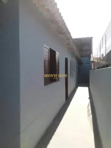Casa com 2 Quartos à venda, 125m² no Vila Amorim, Suzano