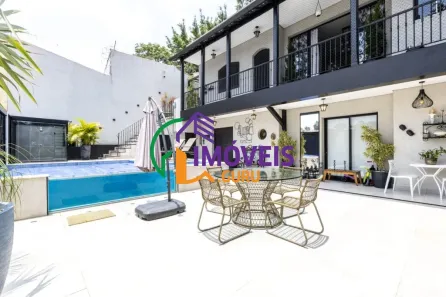 Casa com 4 Quartos à venda, 277m² no Pacaembu, São Paulo