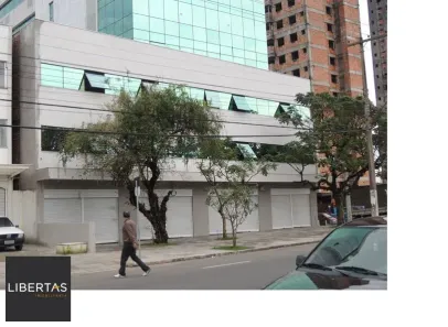 Sala Comercial à venda, 44m² no Santa Maria Goretti, Porto Alegre