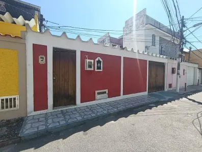 Casa com 2 Quartos para alugar, 119m² no Taquara, Rio de Janeiro